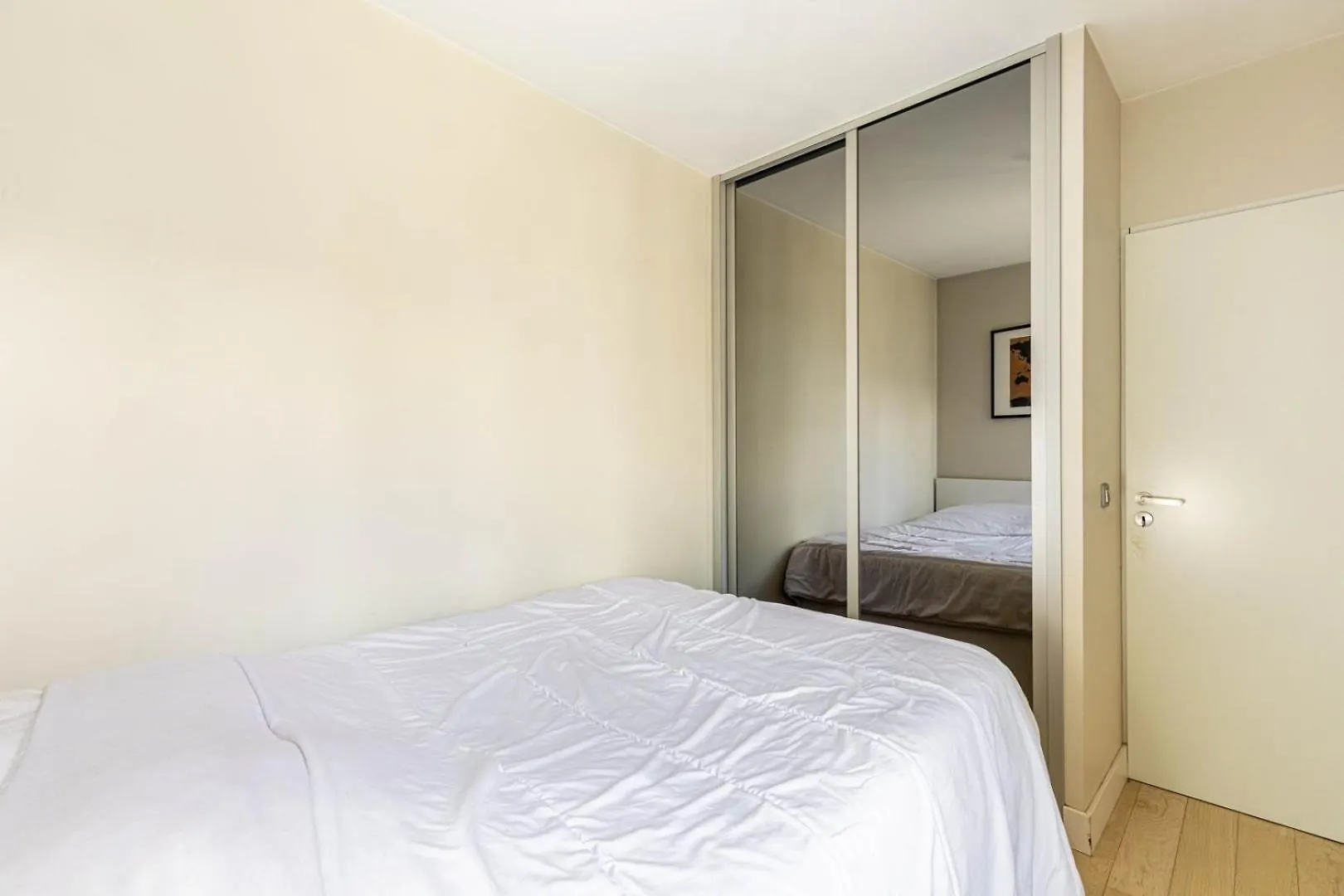 Guestready - Chic Nest Near Arc De Triomphe Apartment Paris